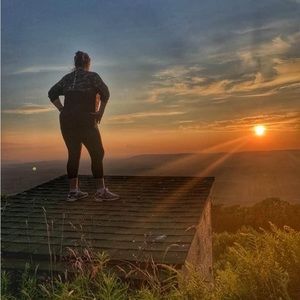 Meet your Posher, Angie